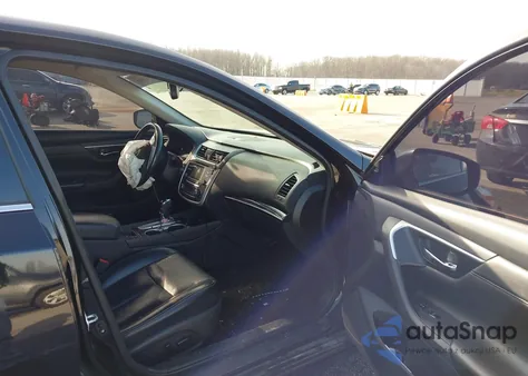 2017 Nissan Altima 2.5 Sl из США, поврежденный, VIN 1N4AL3AP2HC175536